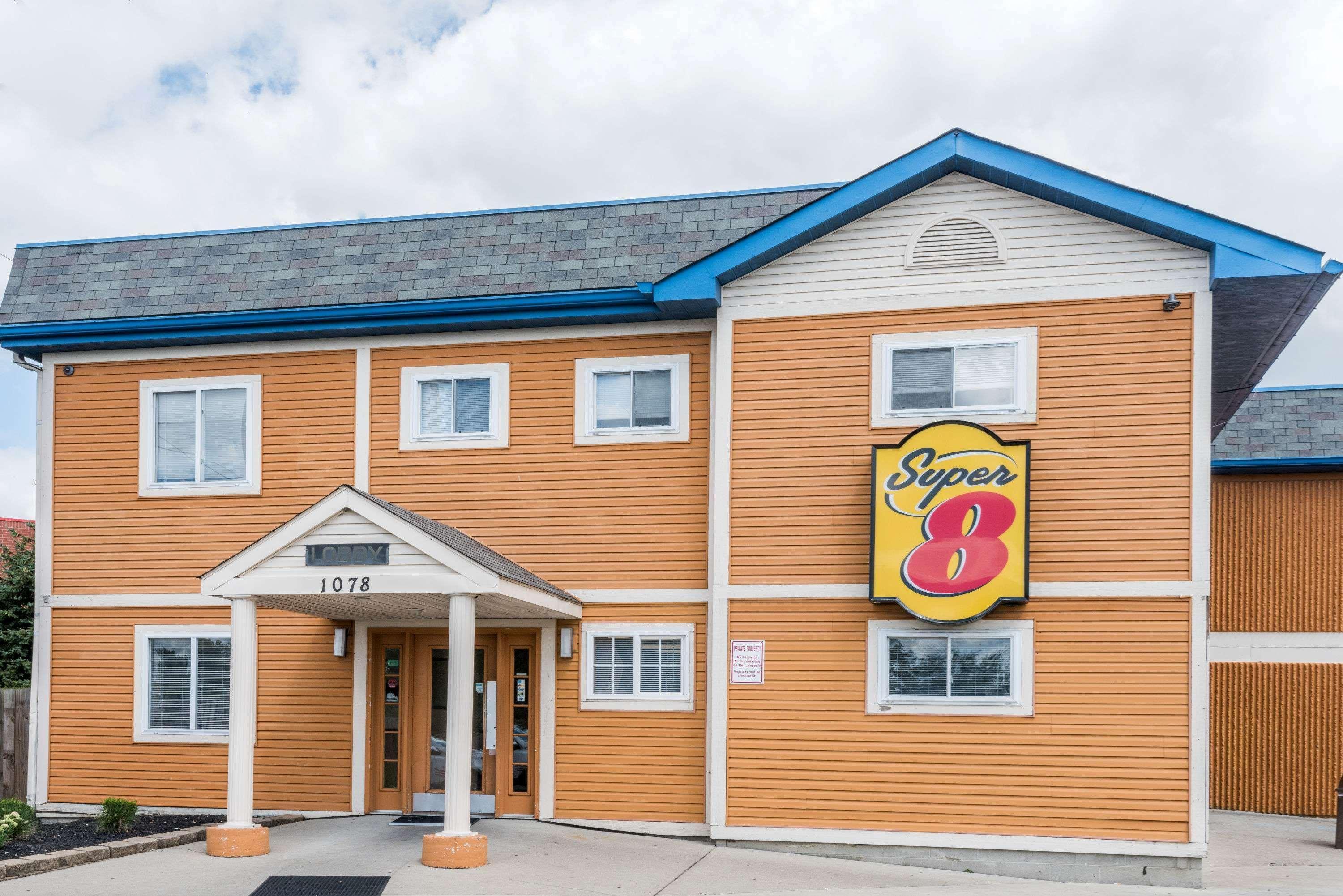 Hotel Super 8 By Wyndham Columbus Exteriér fotografie